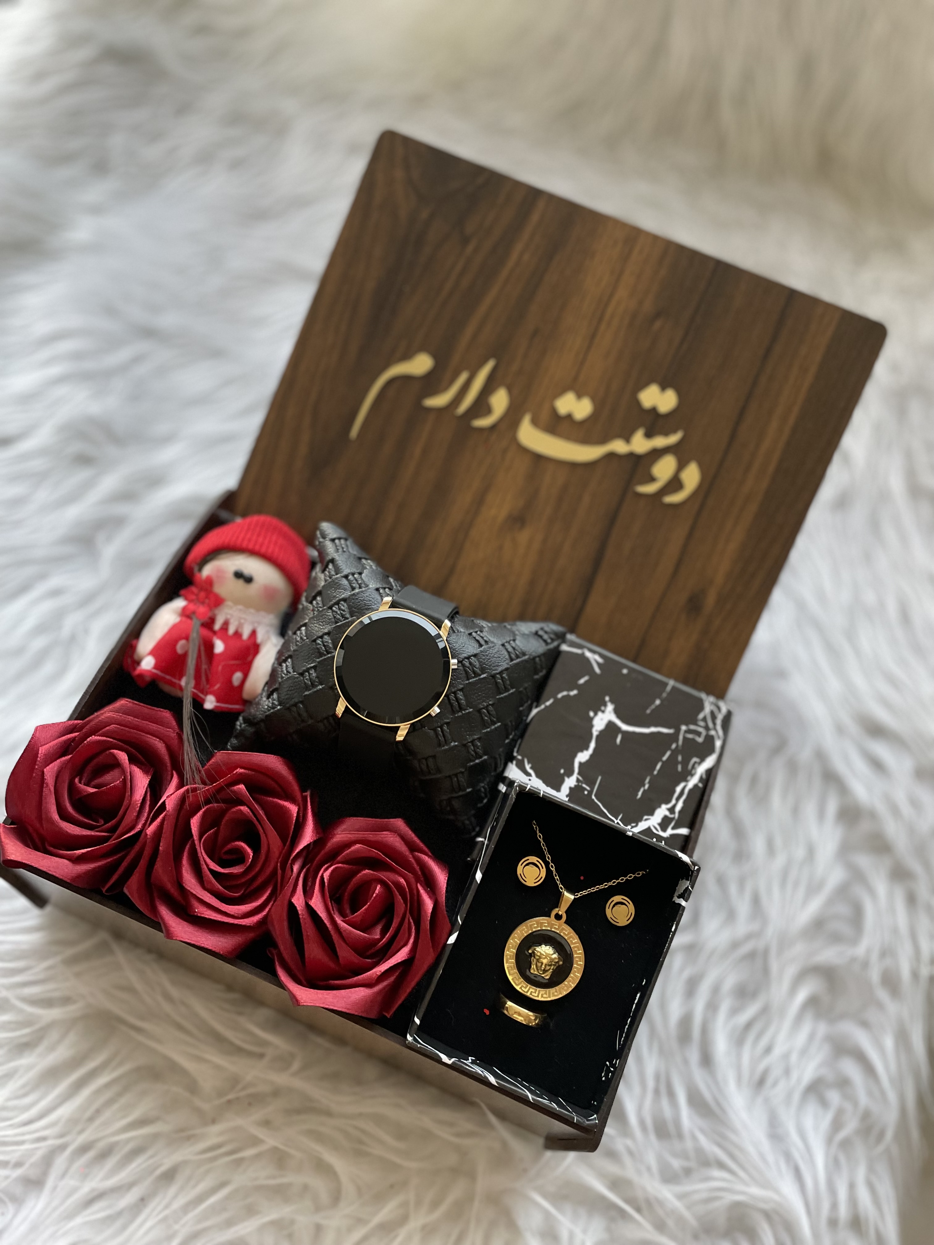 (ارسال رایگان)باکس هدیه زنانه و دخترانه شیک و خاص/کادو/تولد ۹2