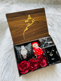 (ارسال رایگان) پک هدیه زنانه و دخترانه ساعت نگینی،نیم قلب love شیک ولنتاین
