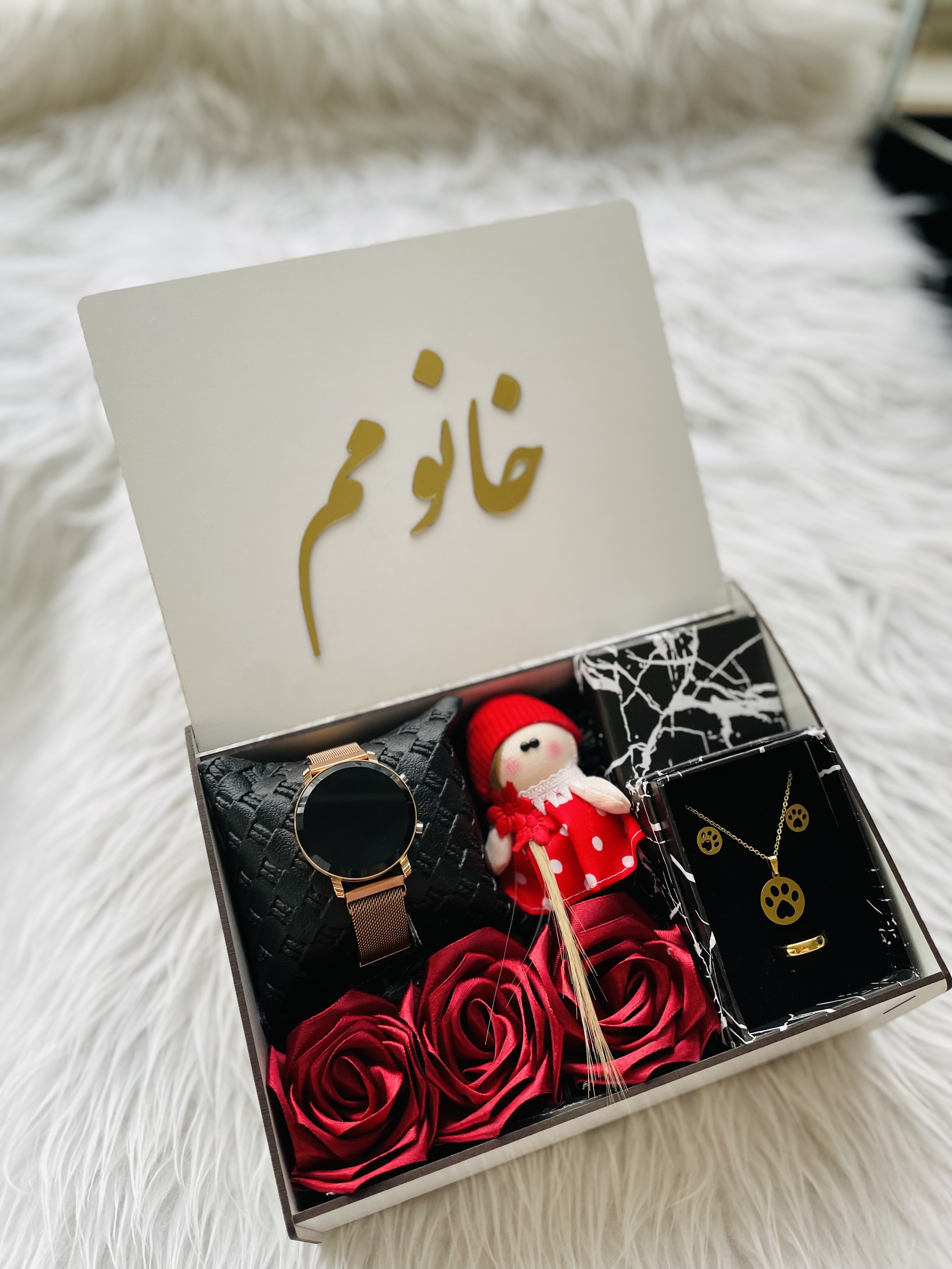 (ارسال رایگان)باکس هدیه چوبی ویژه ولنتاین زنانه و دخترانه کادو شیک  ۱۰