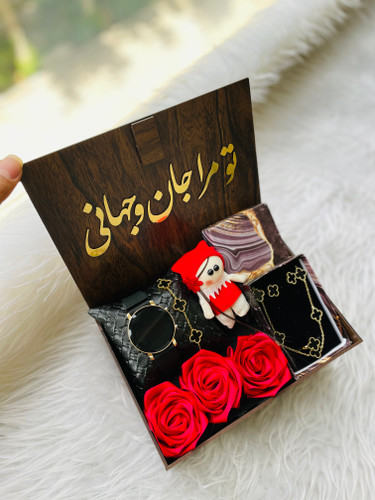 باکس هدیه چوبی زنانه و دخترانه پک کادو شیک ساعت و نیم ست ونکلیف ۱