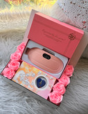 پک هدیه مراقبتی زنانه و دخترانه Lady Comfor pink/ماساژور و گرمکننده به همراه مروارید عشق و باکس گل